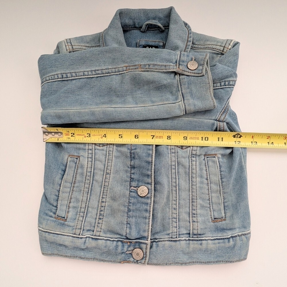 GAP Kids (XS) Unisex Whitewashed/Distressed Light Blue Denim/Jean Jacket - Picture 8 of 11